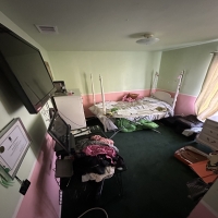 abandoned-property-170241337618.jpg
