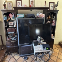 abandoned-property-17024133766.jpg