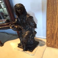 bronze-woman-statue-1426304522.jpg