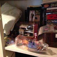 collectibles-houshold-14873989008.jpg