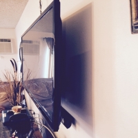 samsung-flat-screen-television-w-wall-mount-speakers-14300439122.jpg