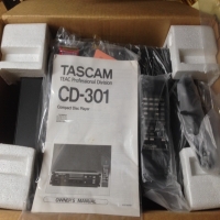 tascam-cd-301-compact-disc-player-by-teac-14245449561.jpg