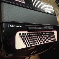 vintage-electravox-accordion-pump-organ-14245556674.jpg