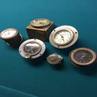 vintage-portable-automobile-clocks-carwatch-collection-1426300625.jpg