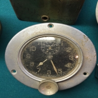 vintage-portable-automobile-clocks-carwatch-collection-14263006251.jpg