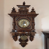 antique-wall-clock-1425655921.jpg
