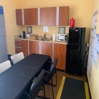 pharmacy-equipment-16621423021.jpg